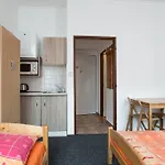 Holeckova Hostel