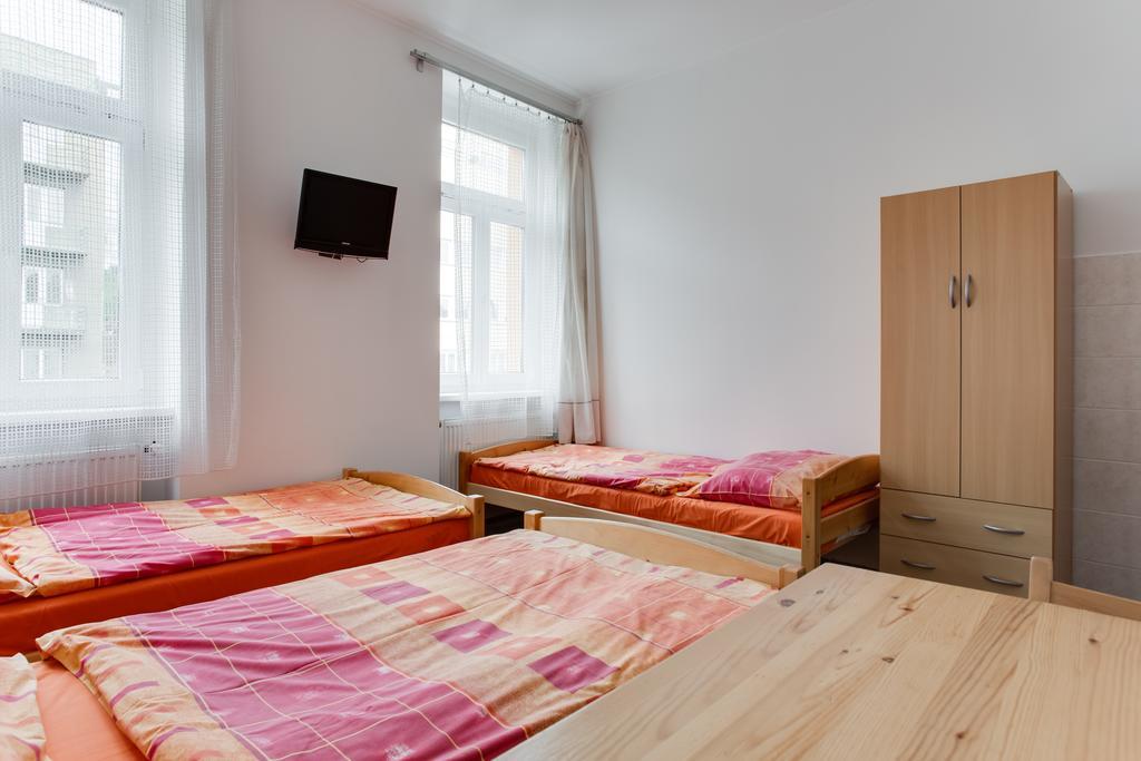 Holeckova Hostel Prag